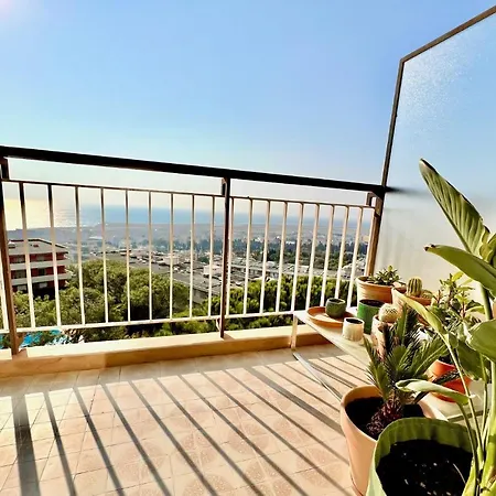 Riviera - Superbe Studio Piscine Et Parking - Fabron - Terrasse De Nicerama *