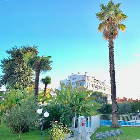 Appartamento Riviera - Superbe Studio Piscine Et Parking - Fabron - Terrasse De Nicerama